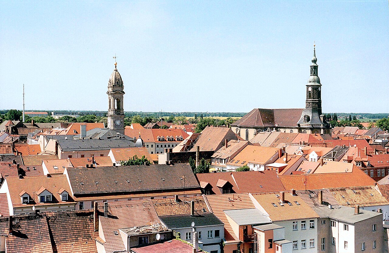 Großenhain mit Rathausturm und Marienkirche | Immobilienmakler Großenhain - Evelyn Scholz Immobilien